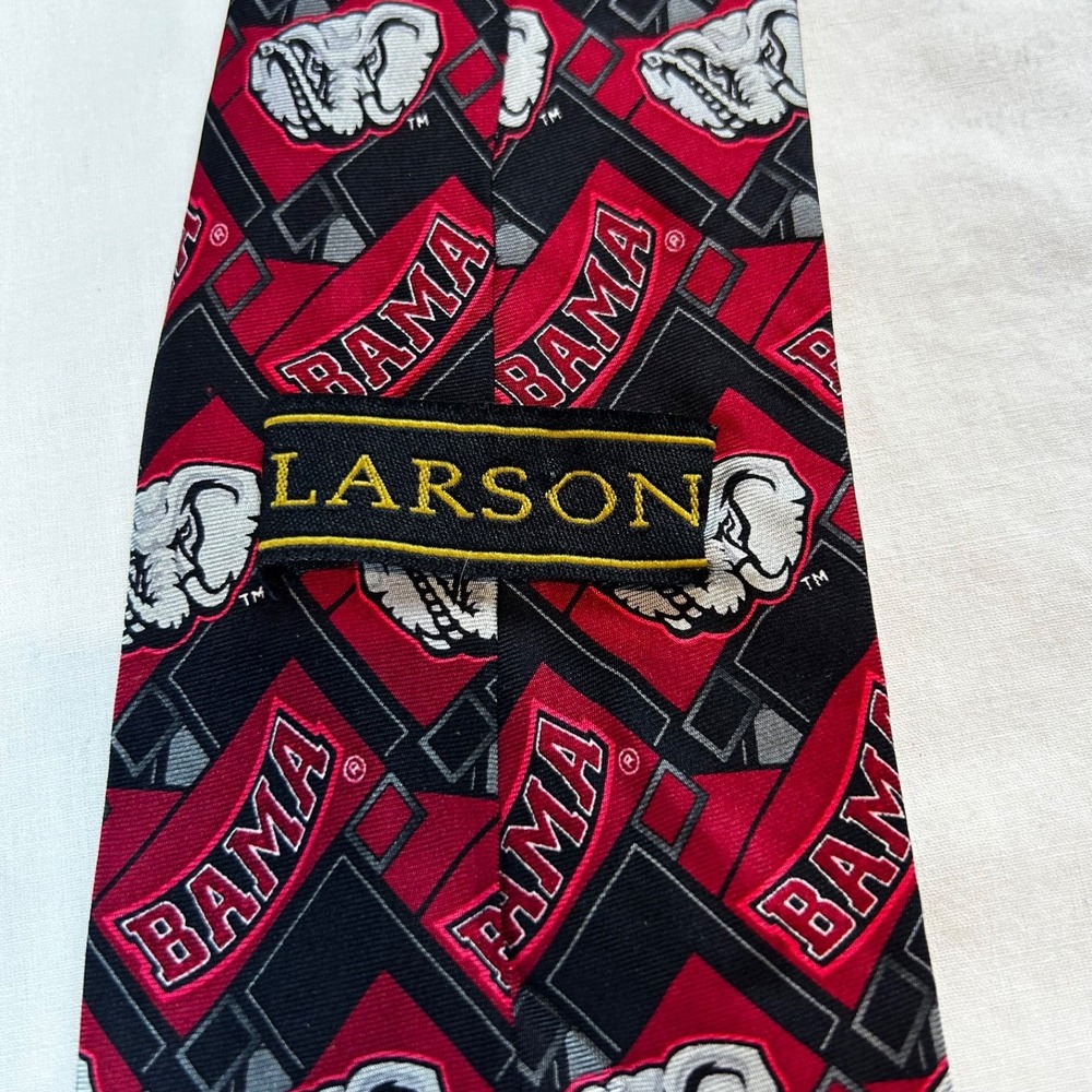 Larson Bama Silk Tie Alabama Elephant Logo Red Black Crimson Tide 4" University